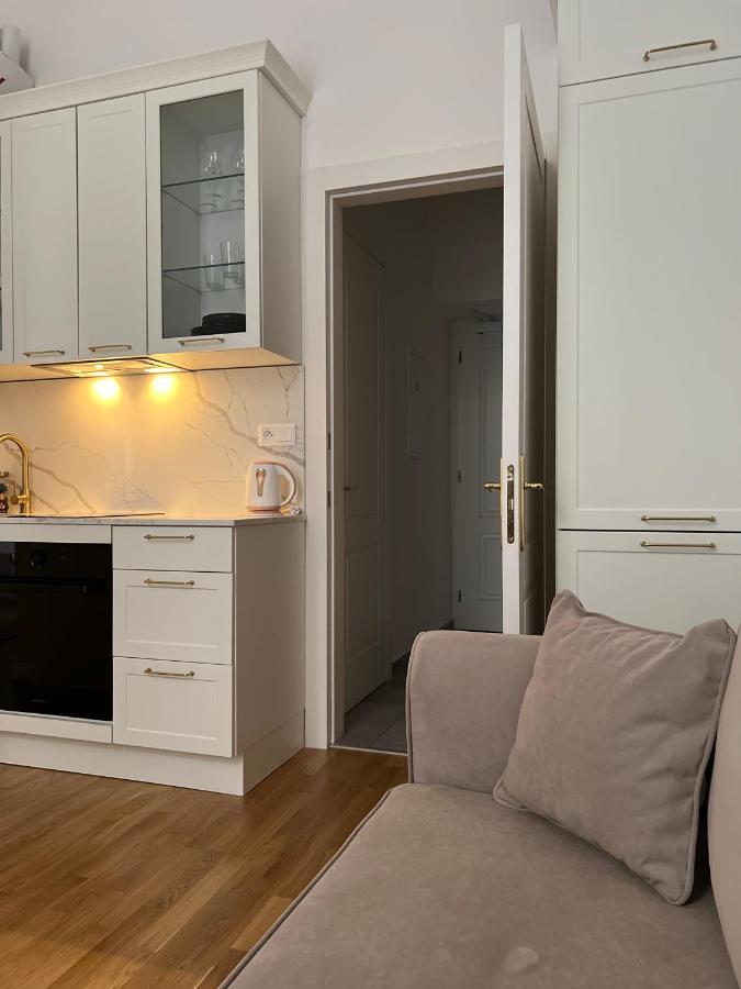 Angeloroma Deluxe Apartment Прага Екстер'єр фото